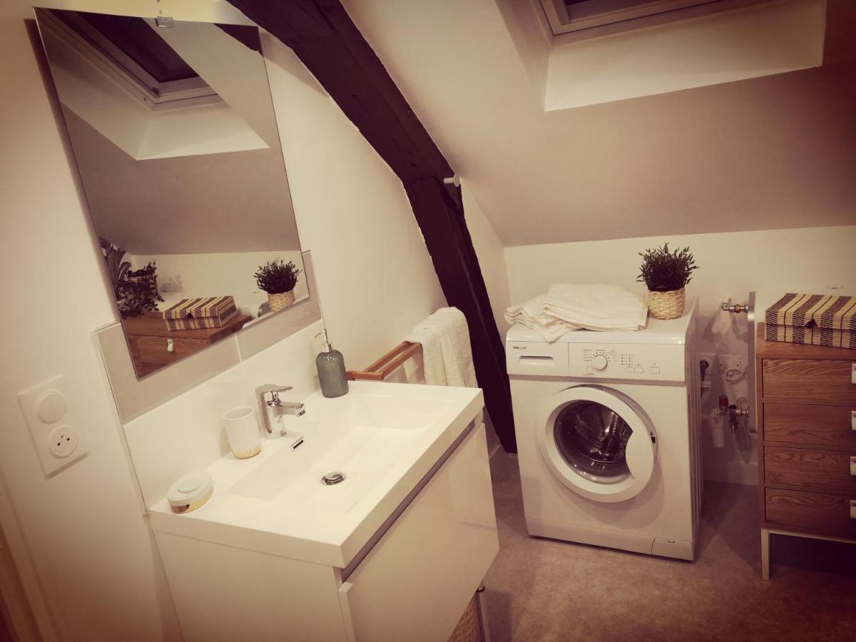 Logement Cosy Renove Au Pied De La Cathedrale Avec Climatisation 랭스 외부 사진